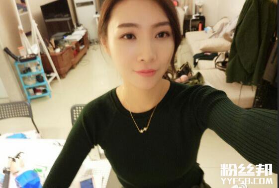 “你们真想叫我30没男人”斗鱼主播女流姐与迷弟yjj爆同居节奏