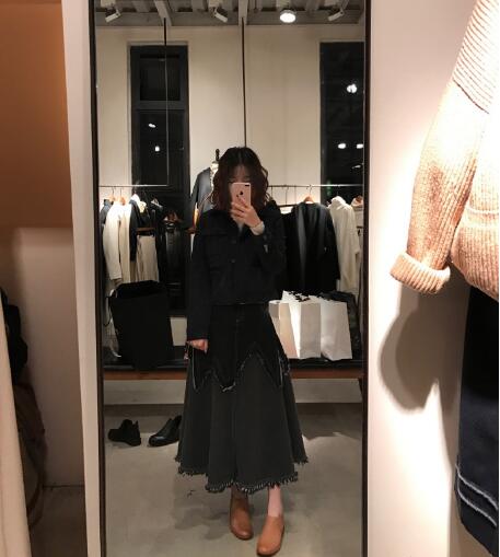 斗鱼年度过后纳豆买名牌吃大餐 冯提莫却吃着18元的自助餐?