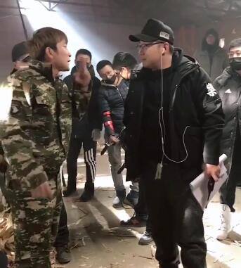 YY年度前夕宝哥下山豪刷 李先生说YY是最健康的直播平台