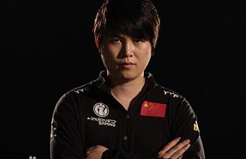 55开之后这三位电竞圈的大神谁能够扛起斗鱼一哥大旗?