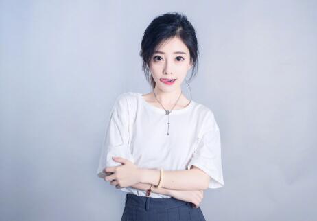 捆绑TV土崩瓦解莫发争辉再现江湖 冯提莫福兮祸所伏?