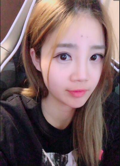 女主播雪MM各种表态忠于斗鱼 不靠土豪上榜为何不受粉丝待见?