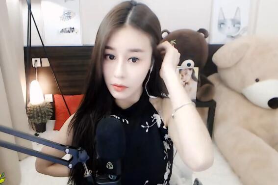 YY方龙不会捧徒弟山鸡独宠兰梦莎 吃徒弟“上供”还差得很远