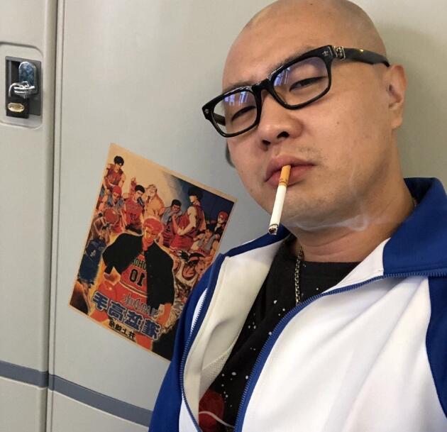 熊猫神豪套王疑似惹上官司 为何刘杀鸡接连几次开喷爆料的村长?