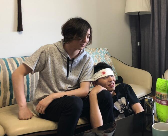 前女友灰灰爆料张大仙被封原因:又想跳槽在两平台抬价被警告