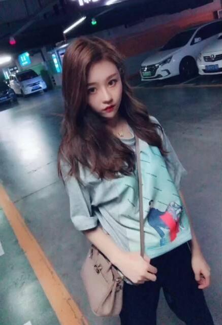 网友扒出抖音温婉许静婉整容前照片 负能量太重目前已被封杀
