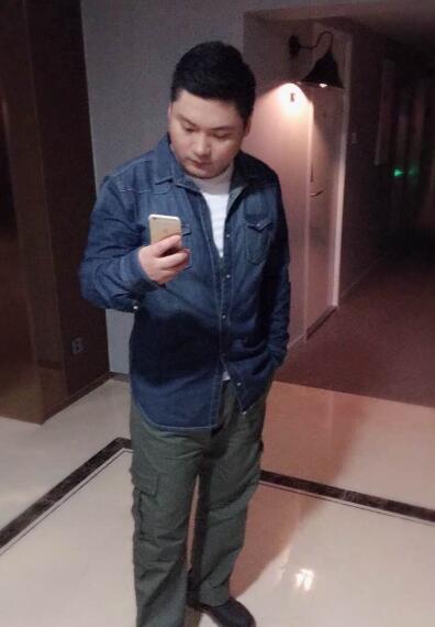 YY利哥老李就收徒大赛互相嘲讽 一个为圈钱一个为招收主播