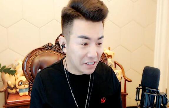YY大主播都在同一时间开播 舞帝当红主播大佛感言压力巨大