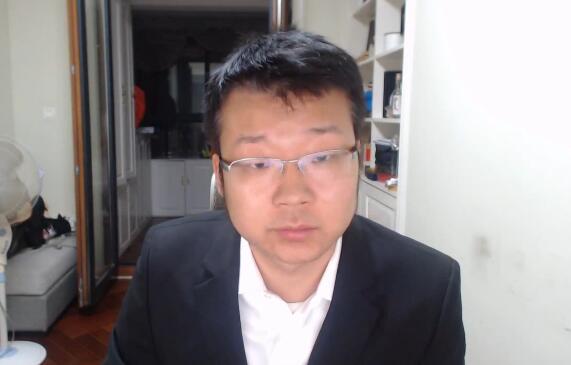 斗鱼户外一家人钱小佳被孤立 B总拉拢339组建反钱小佳粉丝群体