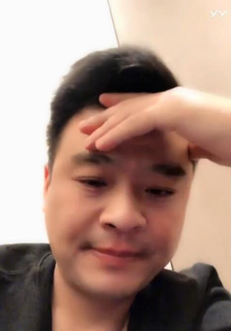 大衣哥讲述四平之行阿哲准备得非常到位 月底自己会参加心悦年会