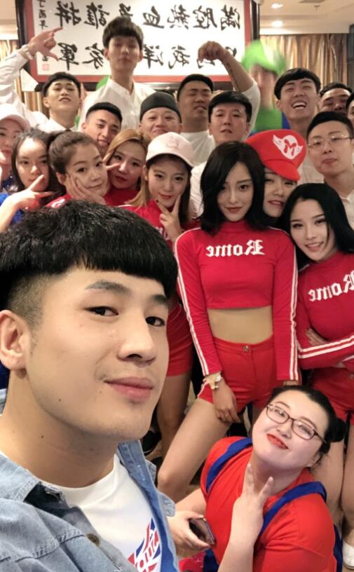 快手仙洋快手号为什么被封了 人气网红主播仙洋被永久封号了吗?