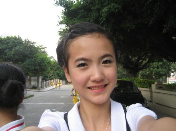 抖音宸荨樱桃蔡梓彤黑历史:退出GNZ48延迟出道 幼时成立至尊少女
