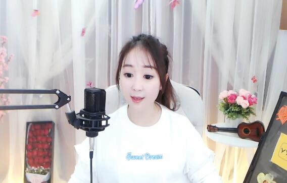 女主播自费6万签约舞帝 二蛋周榜竟然超越了自己利哥却很高兴
