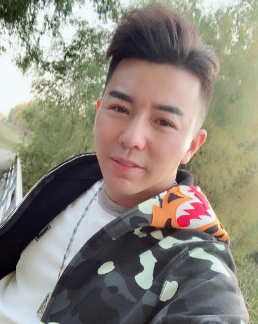 利哥透露将会在2019年娶妻生子 过年不让于伟来拜年是怕被“坑”