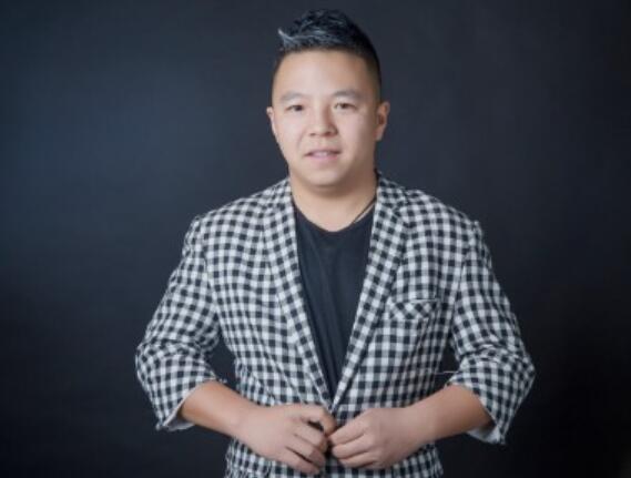 利哥透露将会在2019年娶妻生子 过年不让于伟来拜年是怕被“坑”
