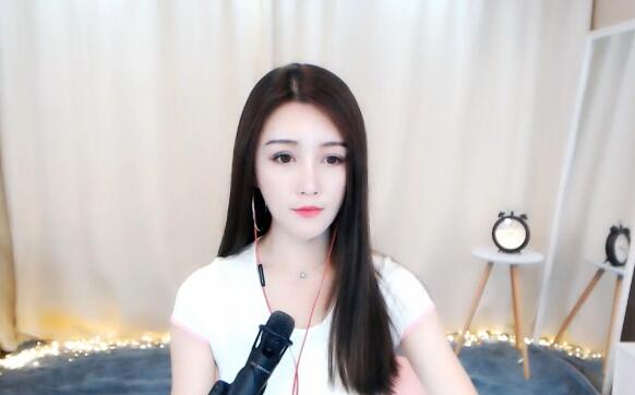 美女主播晓晓成YY春季头条最强黑马 单日500万打破2019日榜记录