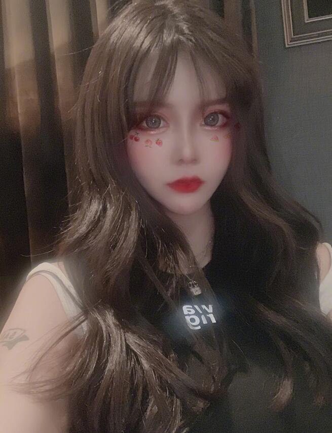 网红韩安冉结婚仅仅10天透露要离婚 称受不了老公必须要离婚?